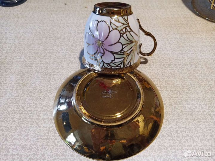 Чайный набор 4 предмета на стенде