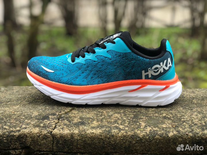 Беговые кроссовки Hoka