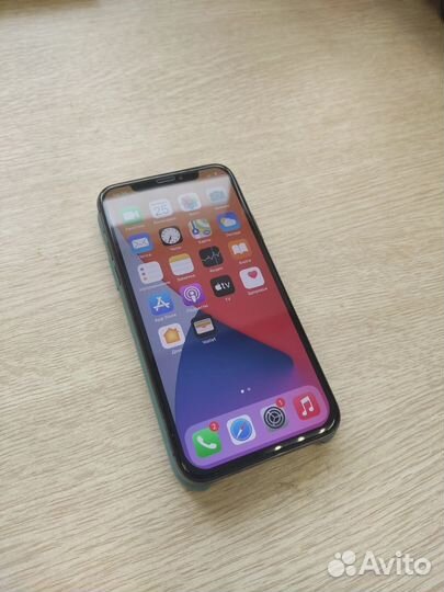 iPhone X, 64 ГБ