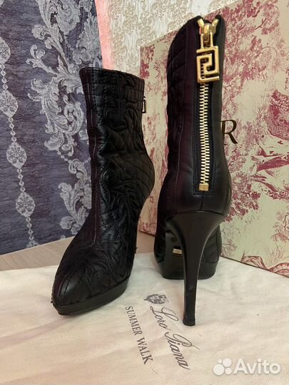 Ботильоны сапоги versace