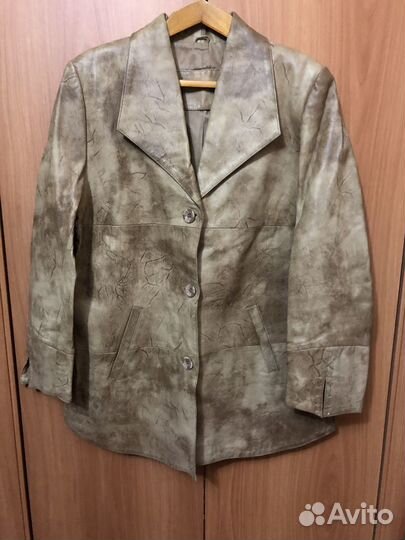 Кожаные куртки р.50