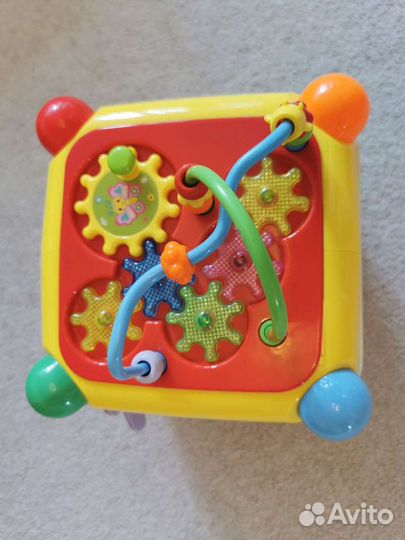 Развивающие игрушки