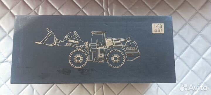 Huina 1:50 Коллекционная модель