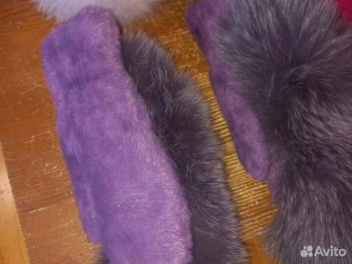 Варежки меховые из песца черника