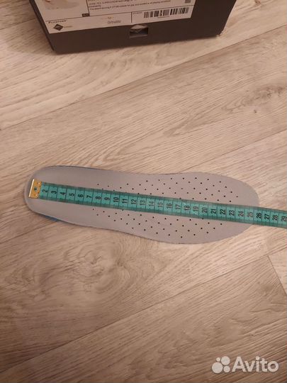 Кроссовки женские кожаные 39 размер экко