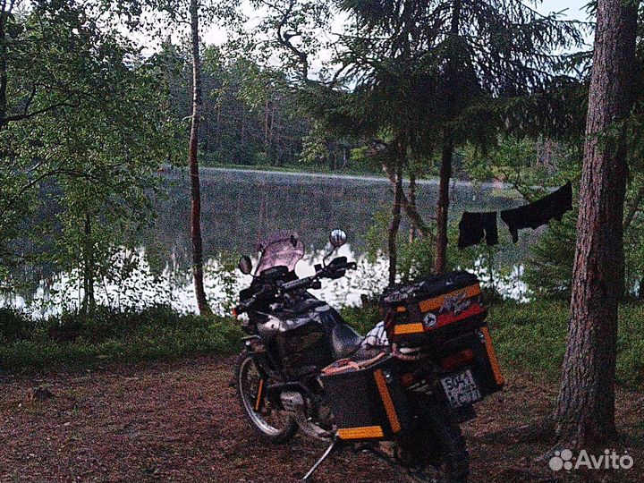 Honda africa twin XRW750