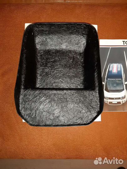 Накладка на панель приборов Mitsubishi Delica D:5