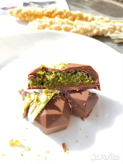 Дубайский шоколад в подарок на 8 марта в наличии