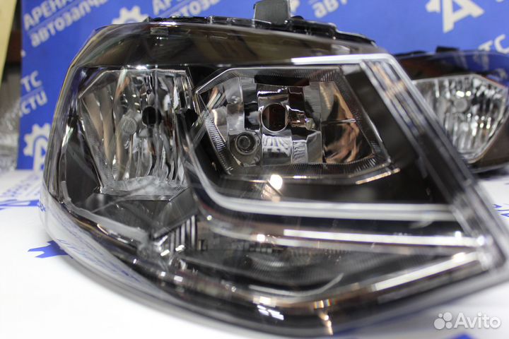 Фара левая Volkswagen Polo 2019 6C1941005B