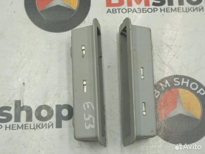 Плафон салонный Bmw X5 E53 M54B30 2006