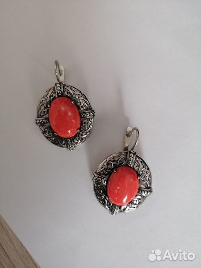 Продам серьги серебряные