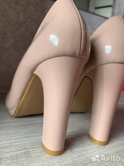 Туфли женские