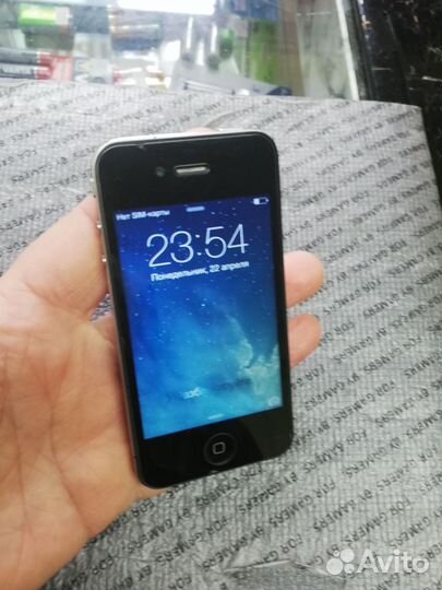 iPhone 4, 16 ГБ
