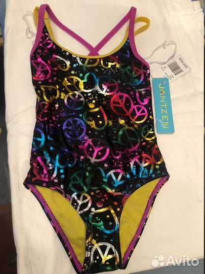 Купальник слитный jantzen новый р.4 года