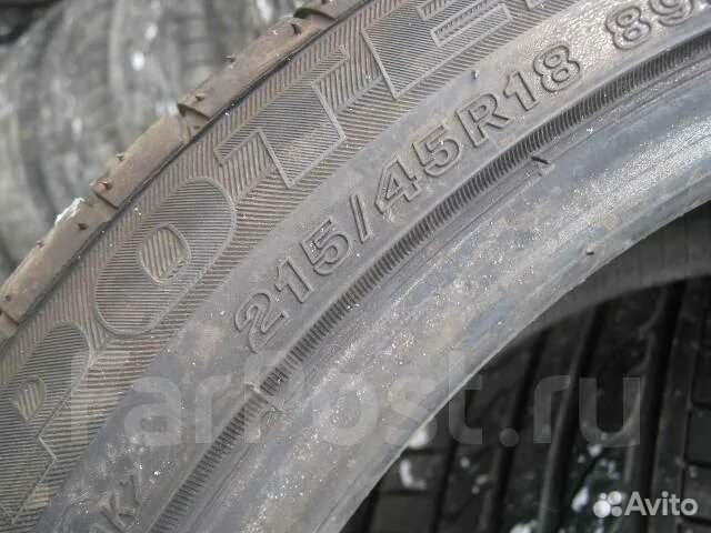 Bridgestone Potenza RE050 215/45 R18 89W