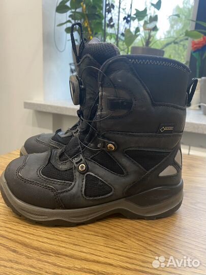 Зимние ботинки ecco