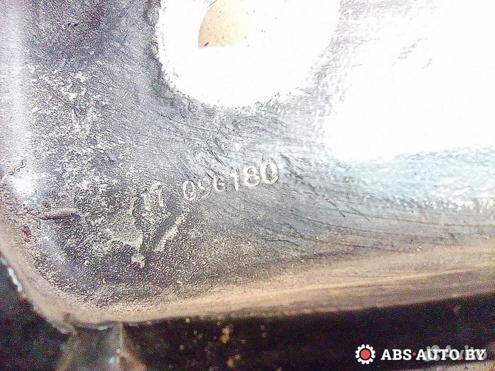 Петля двери задней левой Citroen Berlingo 1109G180