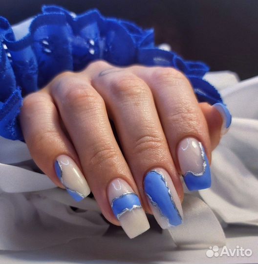 Маникюр, педикюр, наращивание ногтей