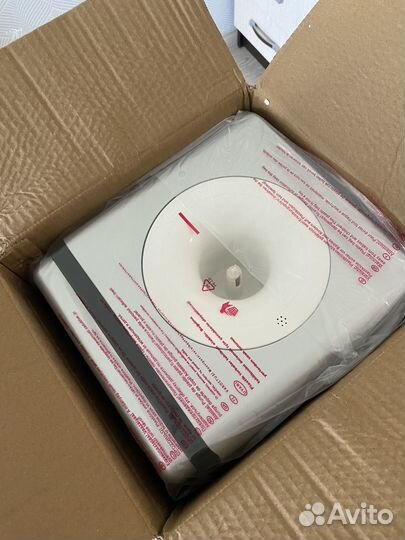 Кулер новый для воды напольный