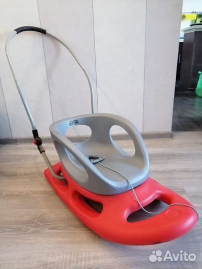 Санки с регулируемой ручкой