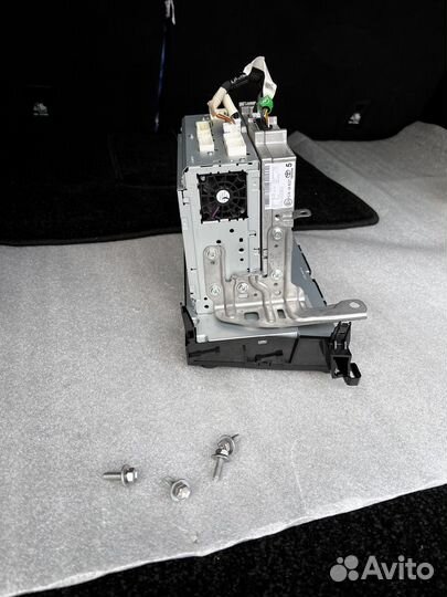 Штатное головное устройство toyota highlander