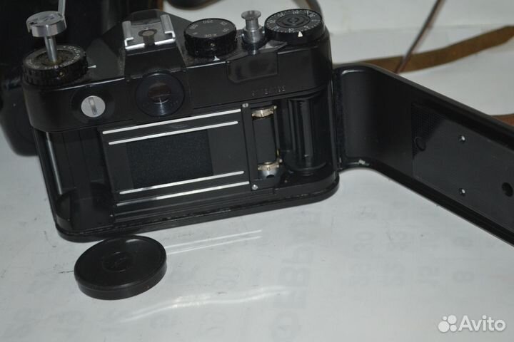 Зеркальный фотоаппарат Зенит-12сд 1991 года