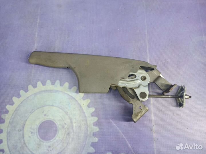 Ручник/рычаг стояночного тормоза Volkswagen Bora