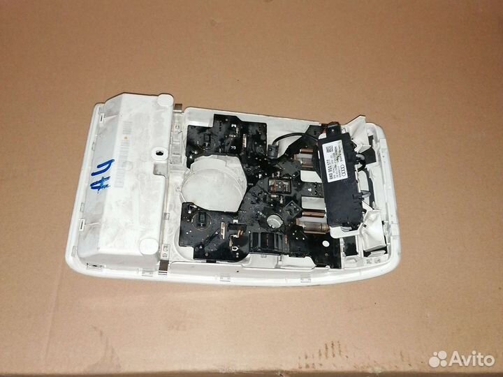 Плафон потолочный ауди а4 Б8/audi A4 B8
