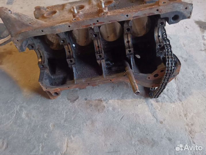 Блок двигателя ваз 2001
