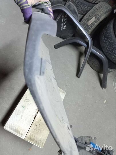 Накладка переднего бампера chevrolet niva, нижняя