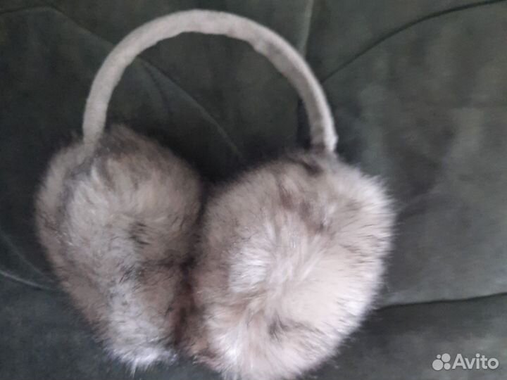 Теплые наушники регулируемые новые