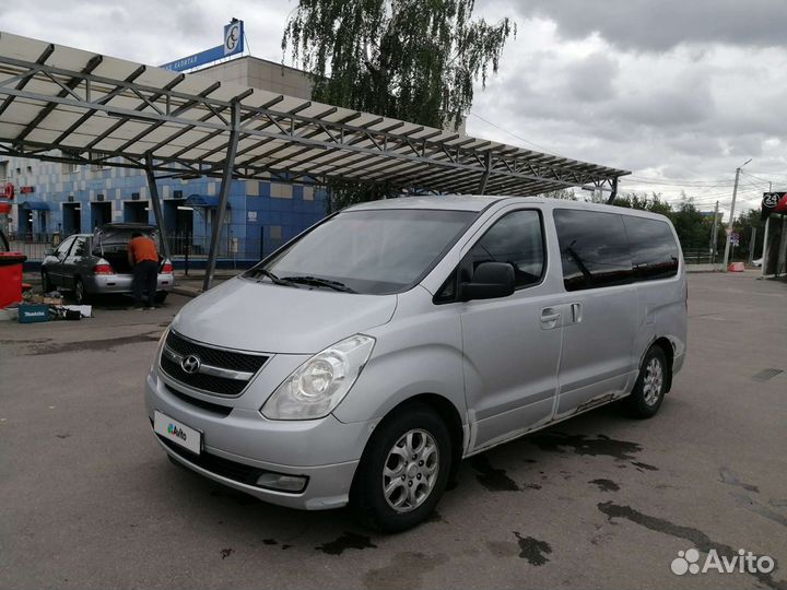 252 2008. Hyundai Starex 2010 года. Хундай Старекс 2010. Хендай Гранд Старекс 2010 года. Хендай минивэн 2010