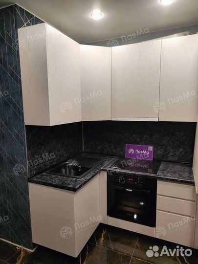 Кухонные гарнитуры современные в потолок 208