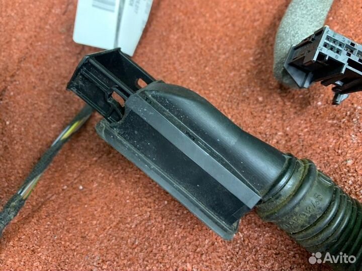 Проводка двери Skoda Octavia A7 CHP 1.4 140Л.С