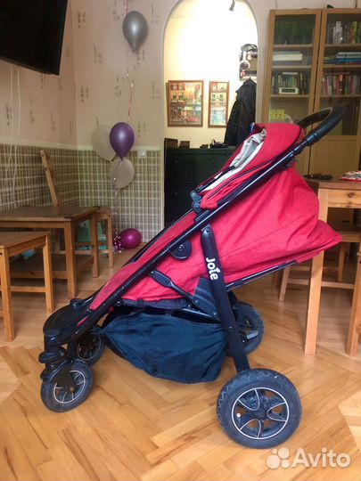 Коляска детская Joie