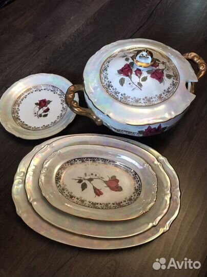 Ваза, картины,сувениры