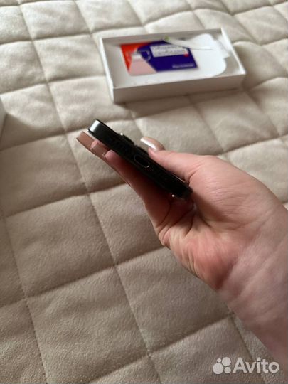 iPhone 15 Pro, 256 ГБ