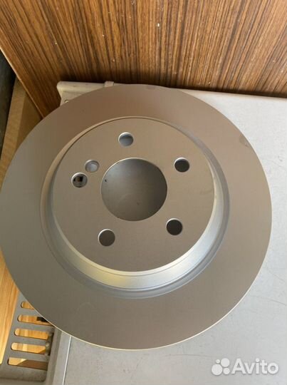 Тормозные диски на мерседес