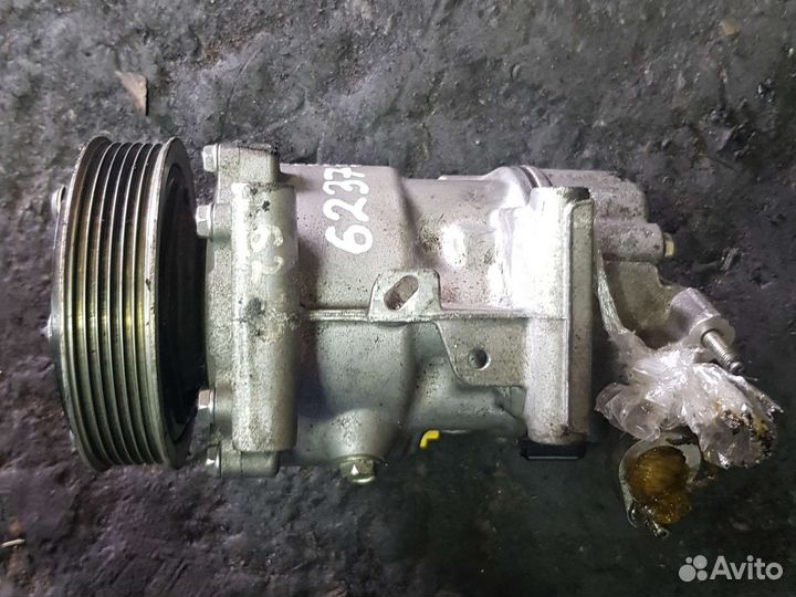 Компрессор кондиционера Citroen C4 / Peugeot 308
