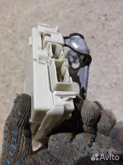 Блок предохранителей Lexus GS 3 8267030230