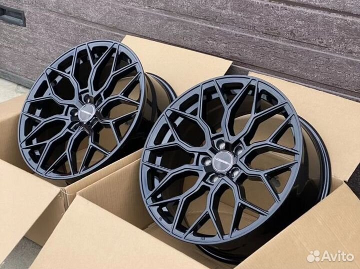 10Р Диски литые HF2 R20 5*108 Черный глянец