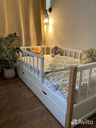 Детская кровать Basic бук