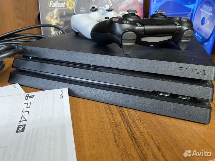Sony PS4 PRO 2 Джой +Игры