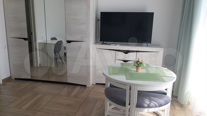 2-к. квартира, 50 м², 1/3 эт.