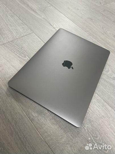 Macbook Pro 13 2020 M1