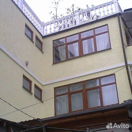 Пластиковые окна. Остекление частных домов