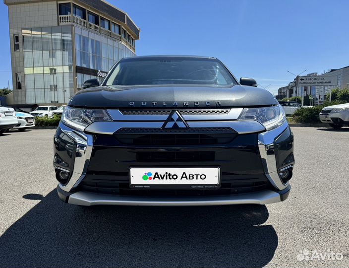 Mitsubishi Outlander 2.0 CVT, 2018, 73 200 км