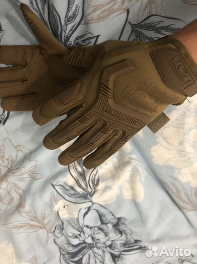 Перчатки тактические