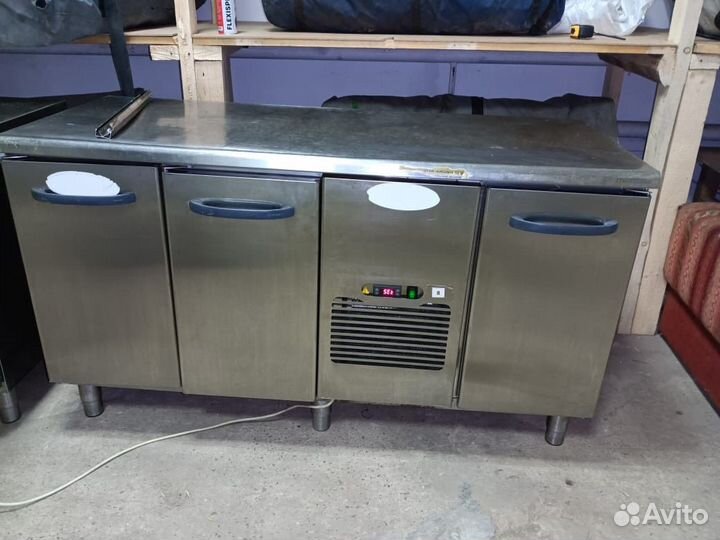 Охлаждающий стол