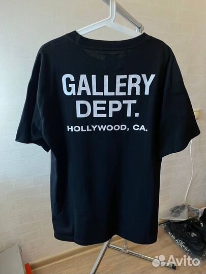 Футболка gallery dept black